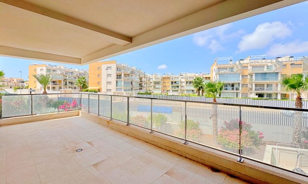 Resale - Apartment / flat -
Orihuela Costa - Villamartín