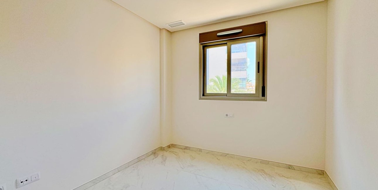 Resale - Apartment / flat -
Orihuela Costa - Villamartín