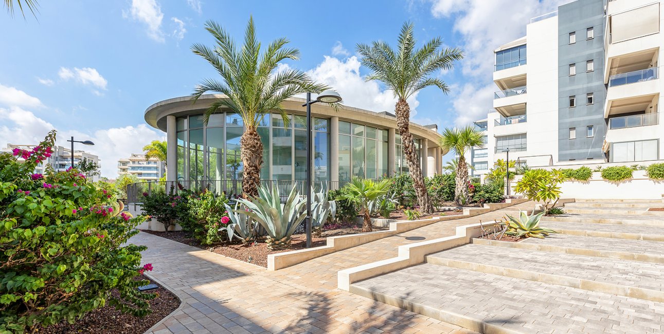 Resale - Apartment / flat -
Orihuela Costa - Villamartín