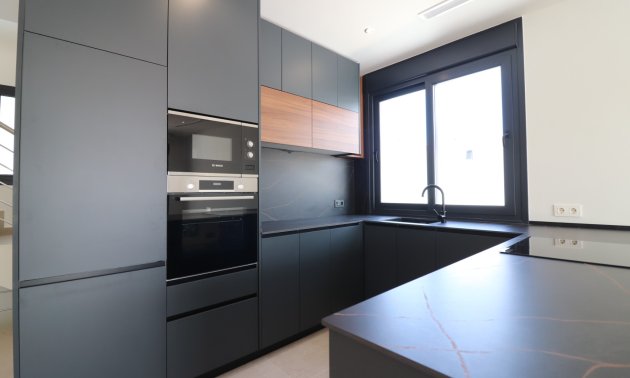 Resale - Villa -
Ciudad Quesada - Ciudad Quesada - Town