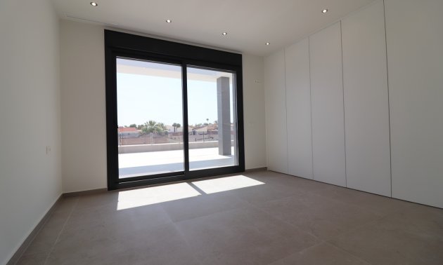 Resale - Villa -
Ciudad Quesada - Ciudad Quesada - Town