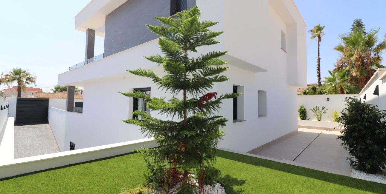 Resale - Villa -
Ciudad Quesada - Ciudad Quesada - Town