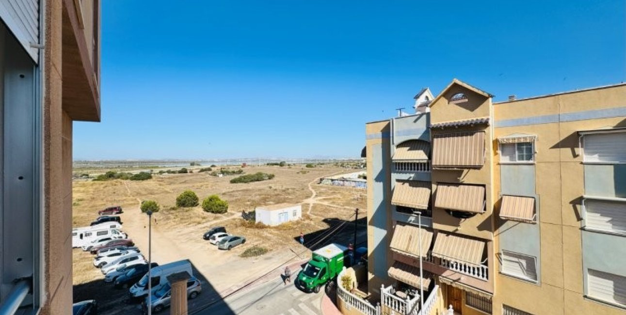 Resale - Apartment / flat -
Torrevieja - La Mata
