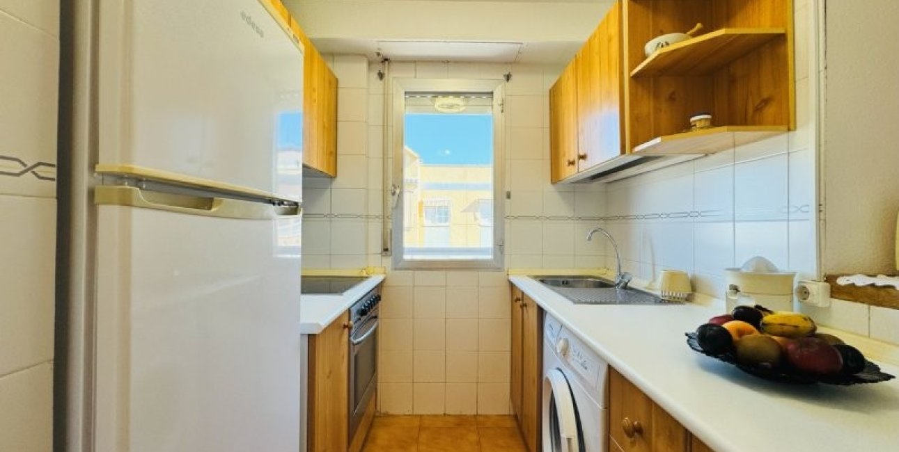 Resale - Apartment / flat -
Torrevieja - La Mata