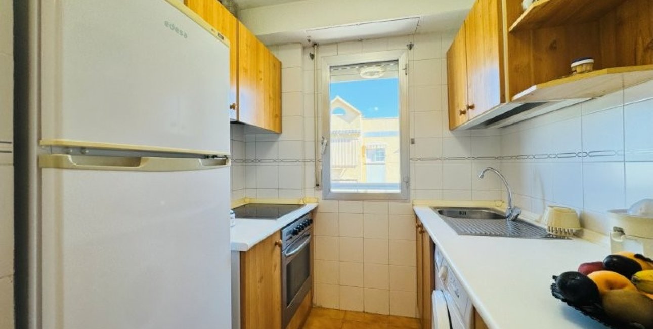 Resale - Apartment / flat -
Torrevieja - La Mata