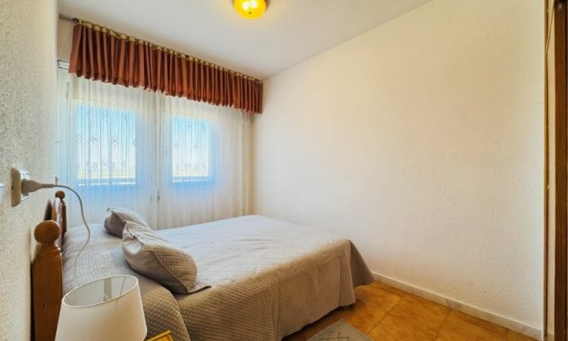 Resale - Apartment / flat -
Torrevieja - La Mata