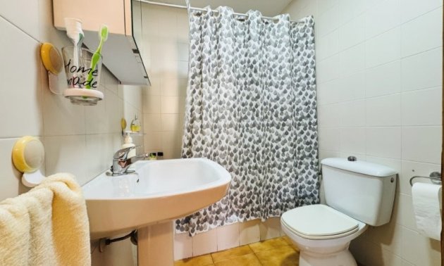 Resale - Apartment / flat -
Torrevieja - La Mata