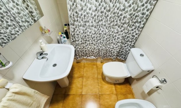 Resale - Apartment / flat -
Torrevieja - La Mata