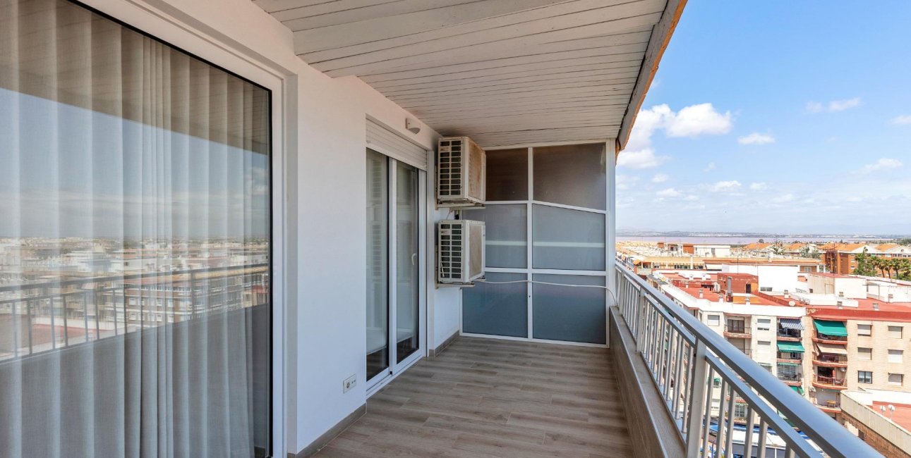 Resale - Apartment / flat -
Torrevieja - Acequion