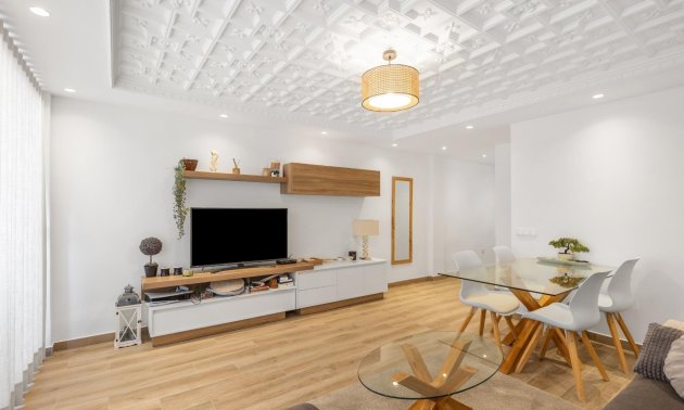 Resale - Apartment / flat -
Torrevieja - Acequion