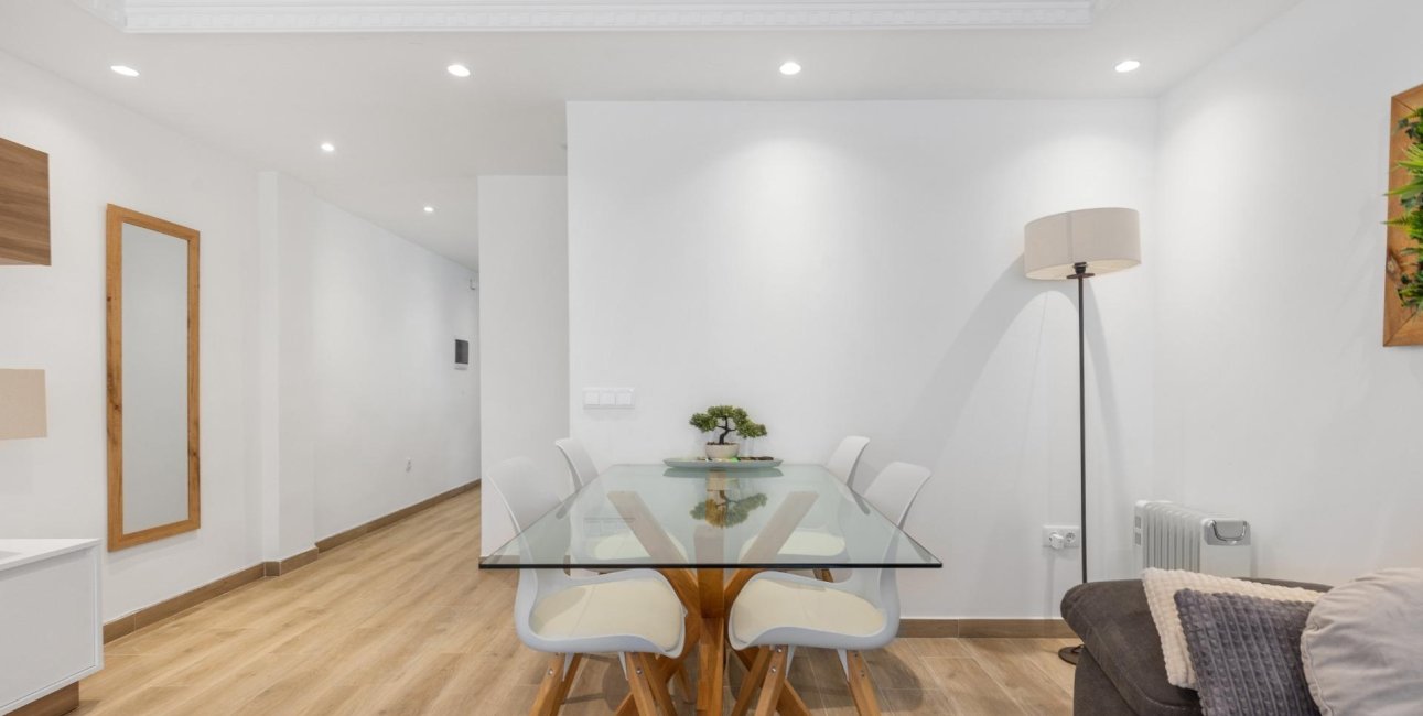 Resale - Apartment / flat -
Torrevieja - Acequion