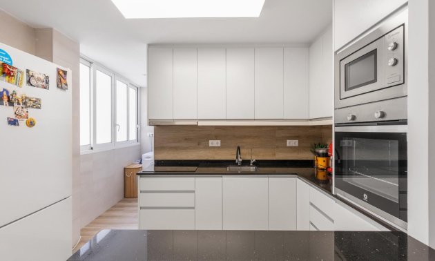 Resale - Apartment / flat -
Torrevieja - Acequion