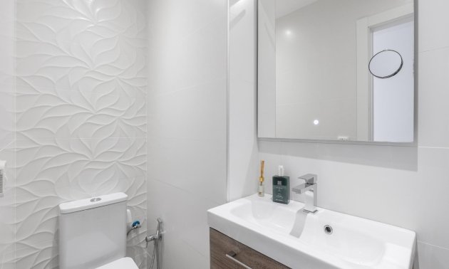 Resale - Apartment / flat -
Torrevieja - Acequion