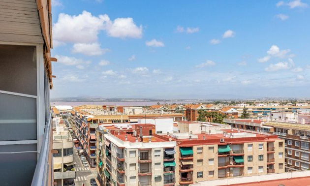 Resale - Apartment / flat -
Torrevieja - Acequion