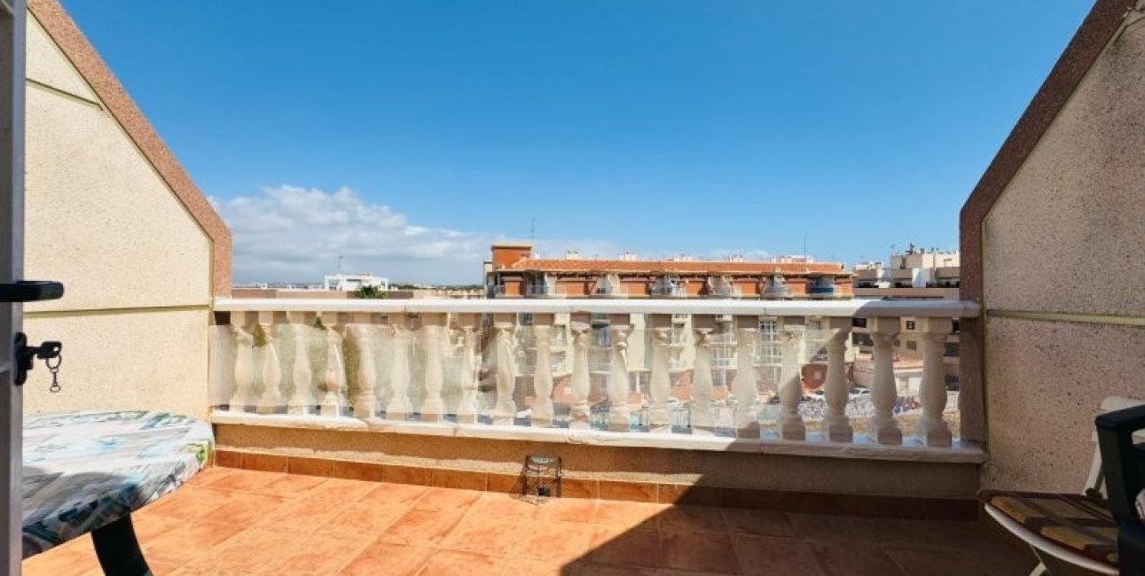 Resale - Apartment / flat -
Torrevieja - La Mata