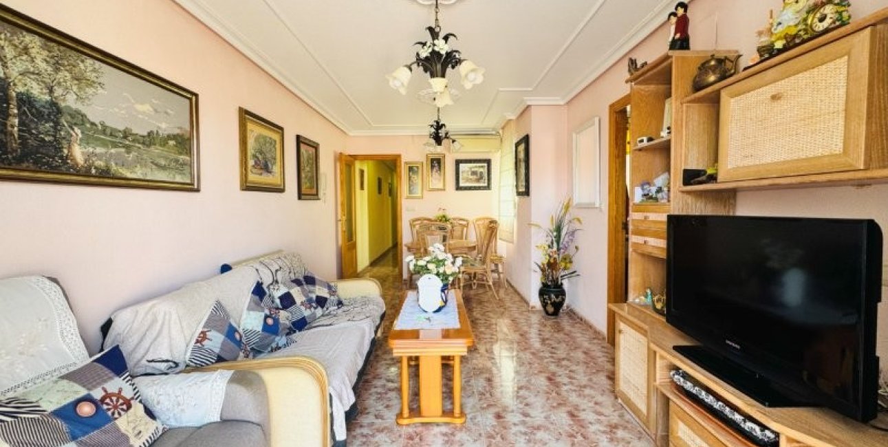 Resale - Apartment / flat -
Torrevieja - La Mata