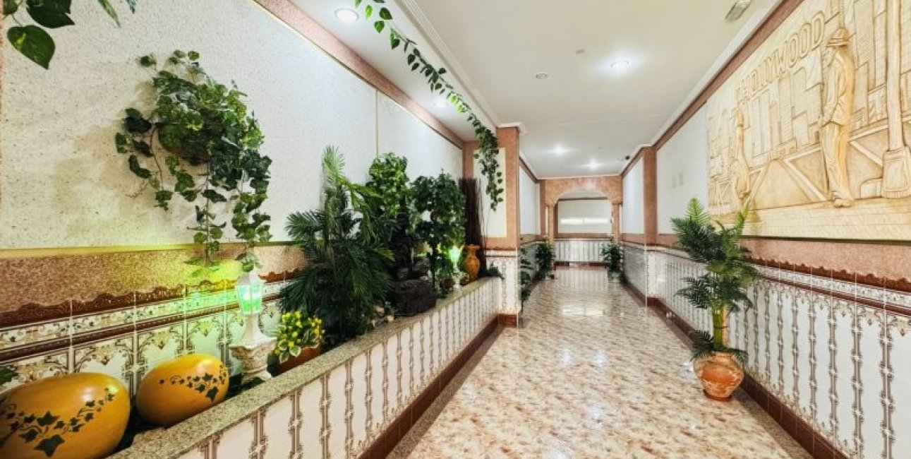 Resale - Apartment / flat -
Torrevieja - La Mata