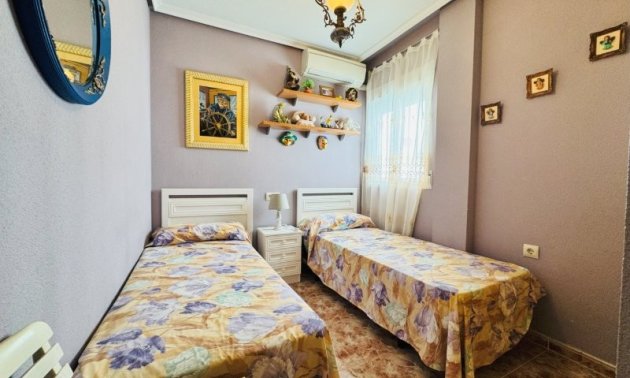Resale - Apartment / flat -
Torrevieja - La Mata