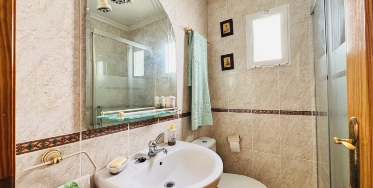 Resale - Apartment / flat -
Torrevieja - La Mata