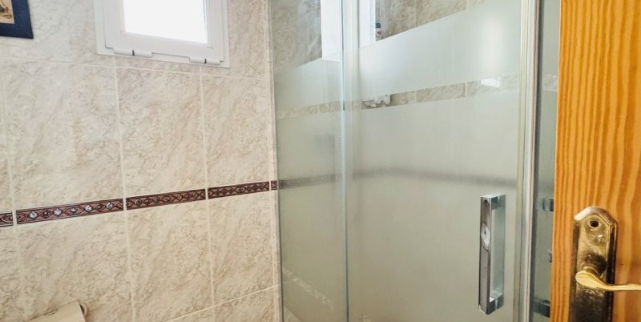 Resale - Apartment / flat -
Torrevieja - La Mata