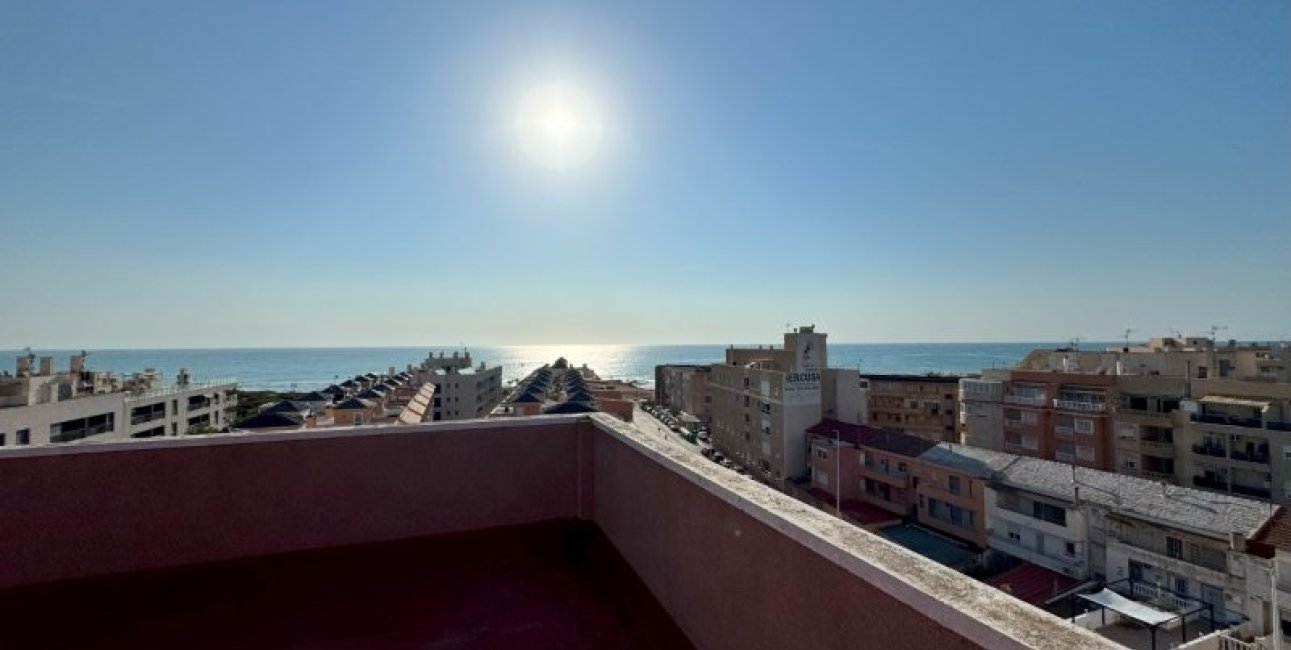 Resale - Apartment / flat -
Torrevieja - La Mata