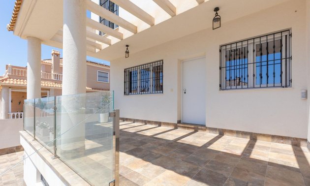 Reventa - Villa -
Torrevieja - Aguas Nuevas