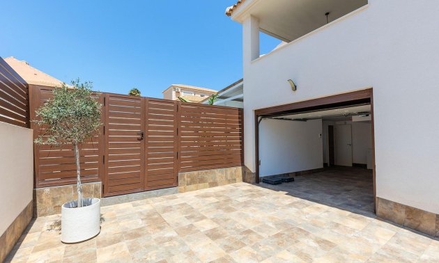 Reventa - Villa -
Torrevieja - Aguas Nuevas