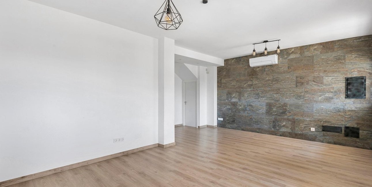 Reventa - Villa -
Torrevieja - Aguas Nuevas