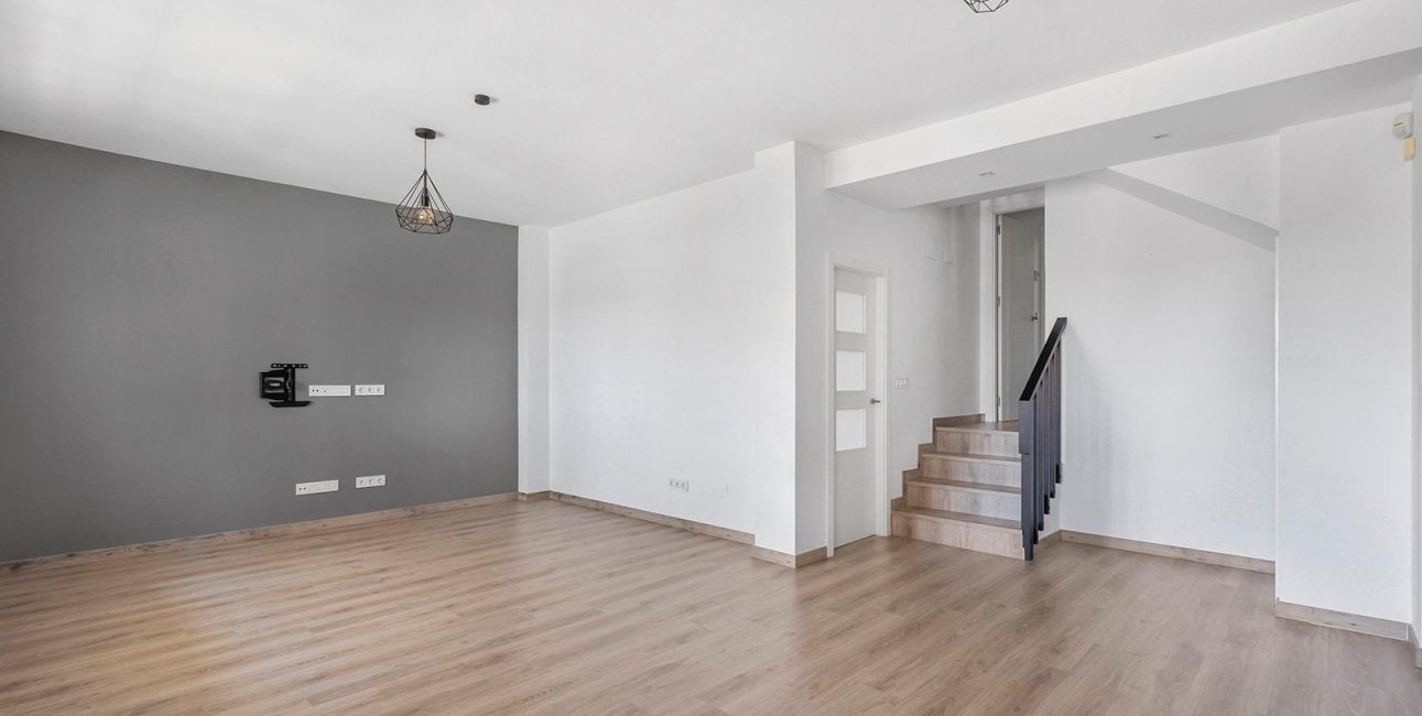 Reventa - Villa -
Torrevieja - Aguas Nuevas