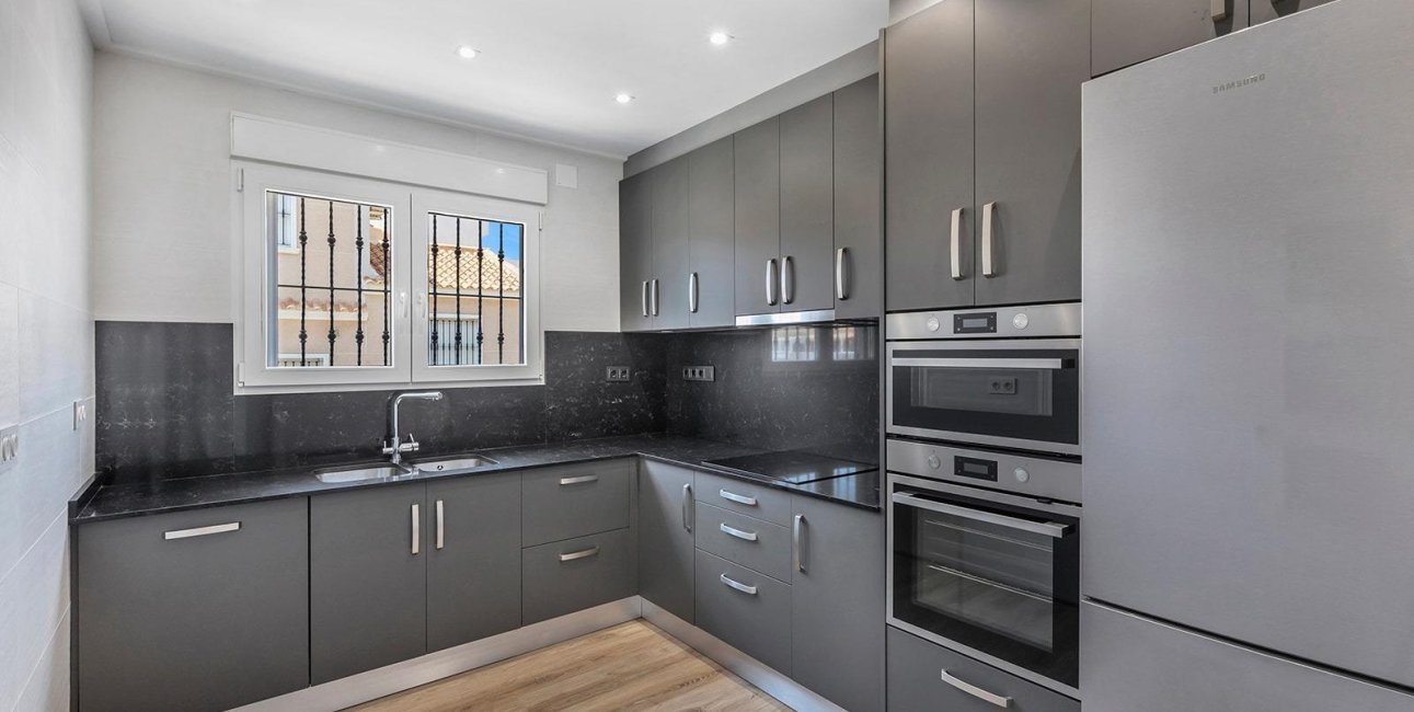 Reventa - Villa -
Torrevieja - Aguas Nuevas