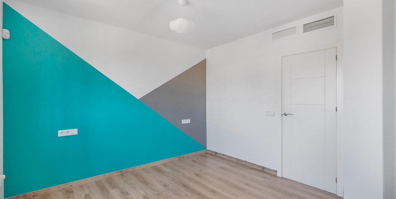 Reventa - Villa -
Torrevieja - Aguas Nuevas