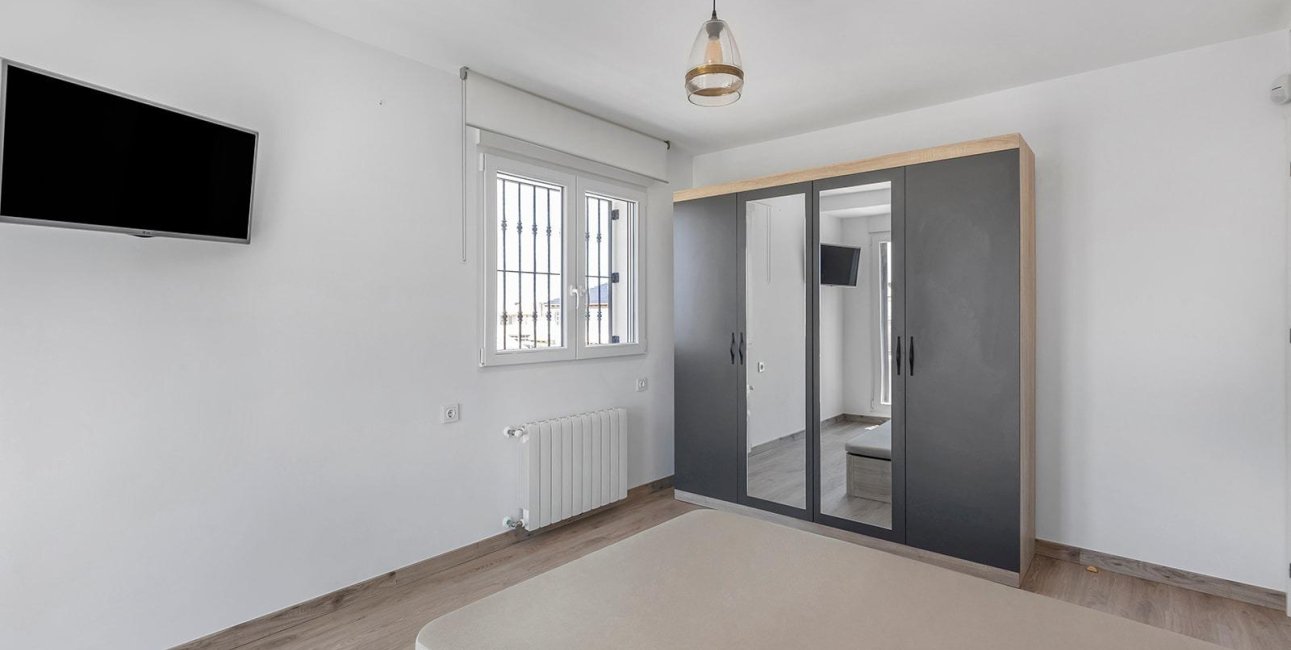 Reventa - Villa -
Torrevieja - Aguas Nuevas