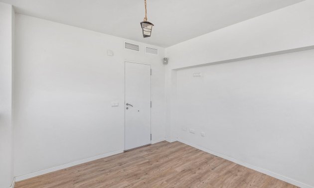 Reventa - Villa -
Torrevieja - Aguas Nuevas