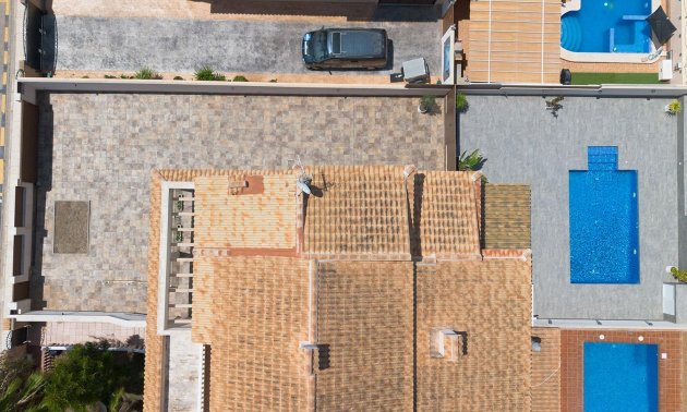 Reventa - Villa -
Torrevieja - Aguas Nuevas