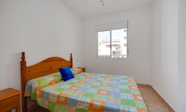 Resale - Apartment / flat -
Torrevieja - Centro