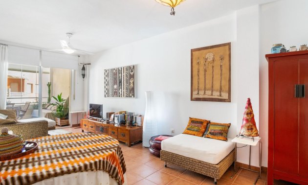 Reventa - Apartamento / piso -
Orihuela Costa - Altos de Campoamor