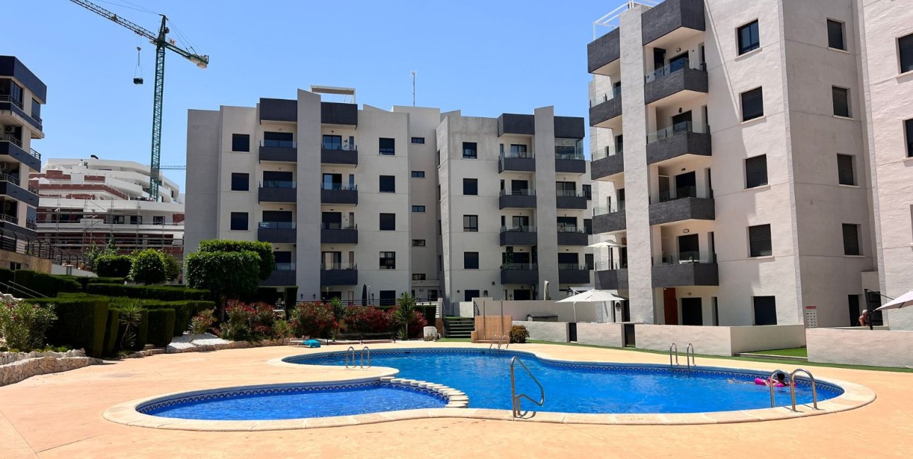 Resale - Apartment / flat -
San Miguel de Salinas - San Miguel - Town