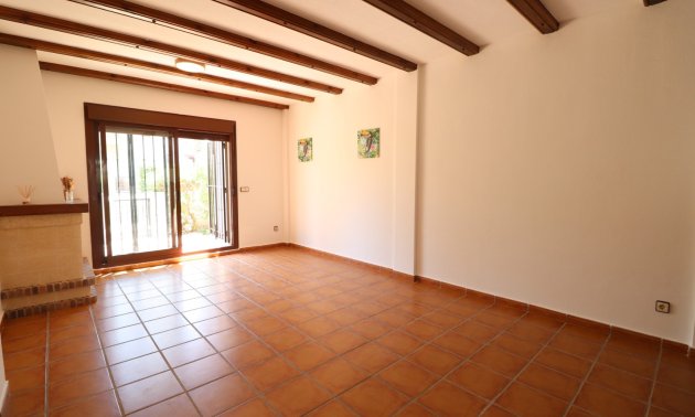 Resale - Townhouse -
Algorfa - La Finca Golf Resort