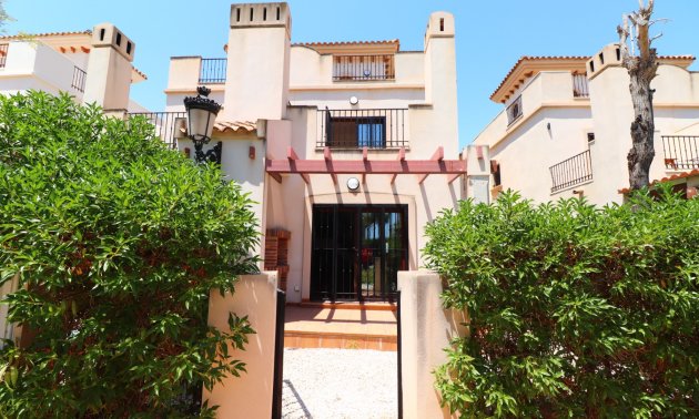 Resale - Townhouse -
Algorfa - La Finca Golf Resort
