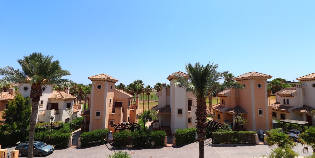 Resale - Townhouse -
Algorfa - La Finca Golf Resort