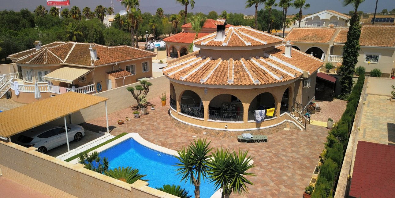 Resale - Villa -
Benijofar - Monte Azul