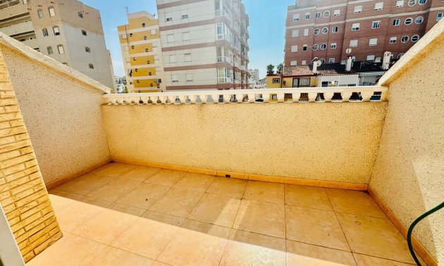 Resale - Bungalow -
Torrevieja - Calas blanca