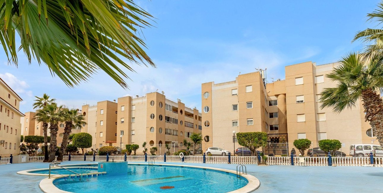 Resale - Apartment / flat -
Torrevieja - San Luis - Chaparal