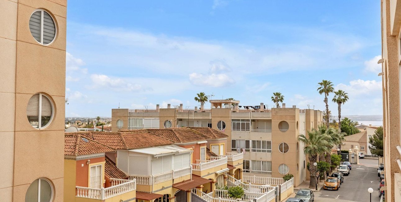 Resale - Apartment / flat -
Torrevieja - San Luis - Chaparal