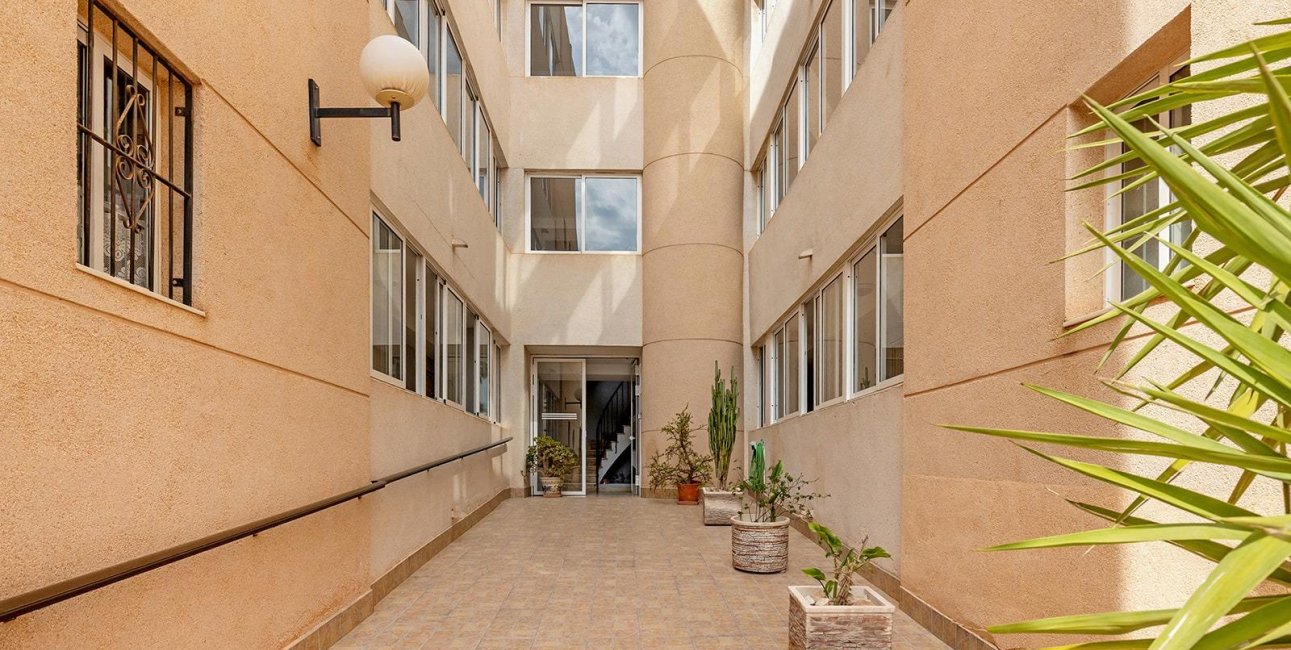 Resale - Apartment / flat -
Torrevieja - San Luis - Chaparal