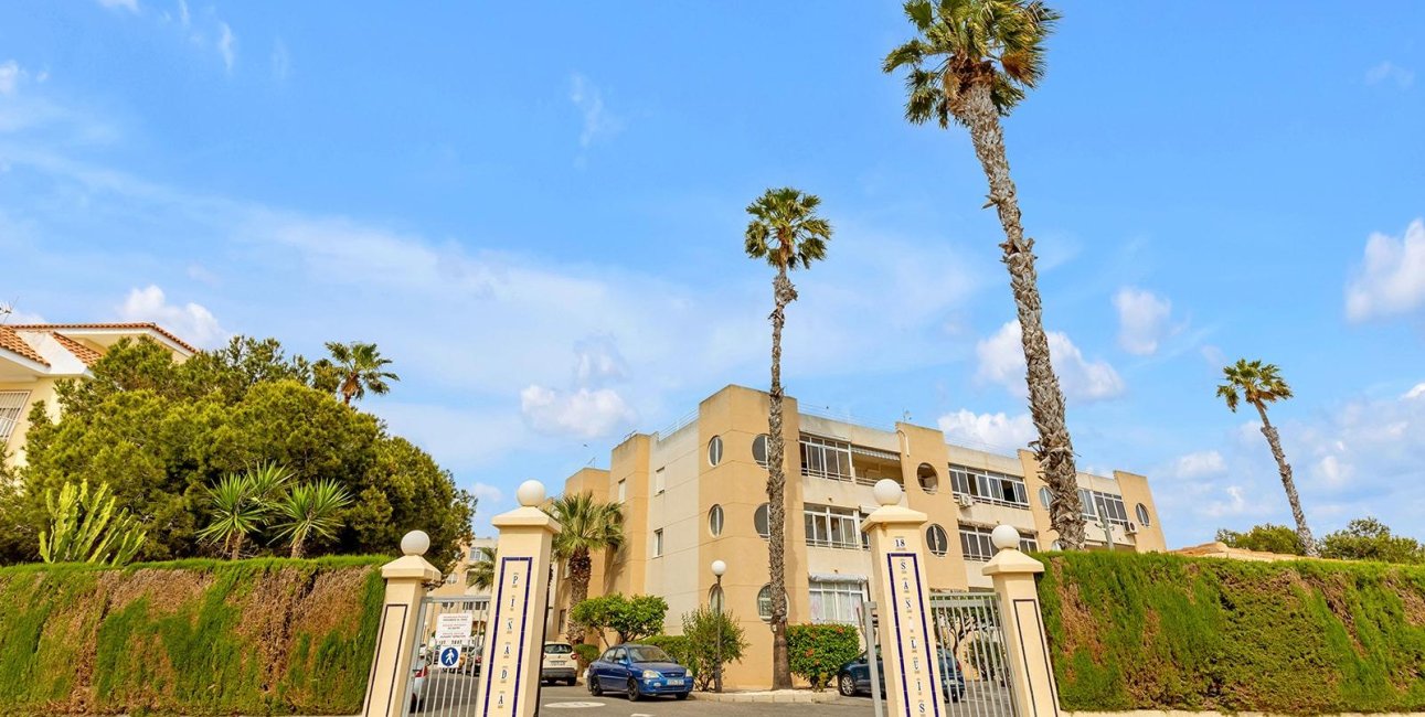 Resale - Apartment / flat -
Torrevieja - San Luis - Chaparal