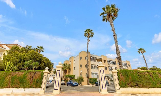 Resale - Apartment / flat -
Torrevieja - San Luis - Chaparal