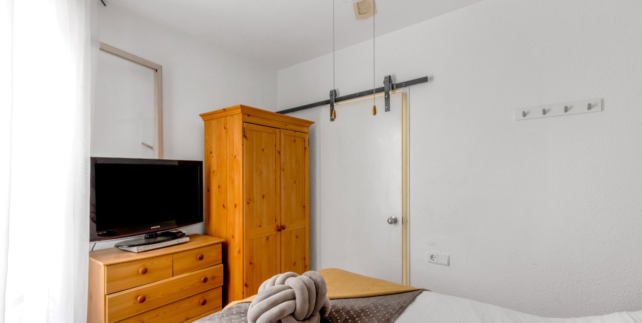 Resale - Apartment / flat -
Torrevieja - Playa del Cura