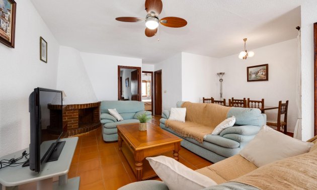 Resale - Apartment / flat -
Torrevieja - La Mata