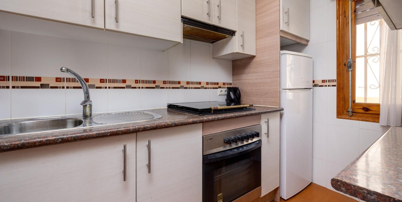 Resale - Apartment / flat -
Torrevieja - La Mata